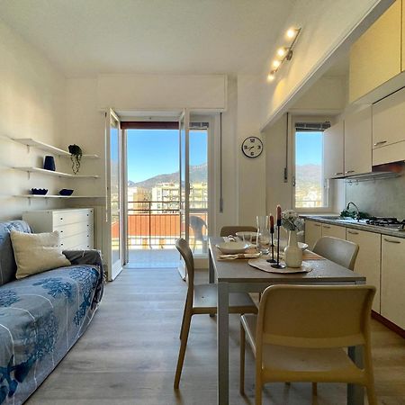 150Mt Dal Mare Monolocale In Centro Con Vista Aperta, Wi-Fi E A/C Appartement Loano Buitenkant foto